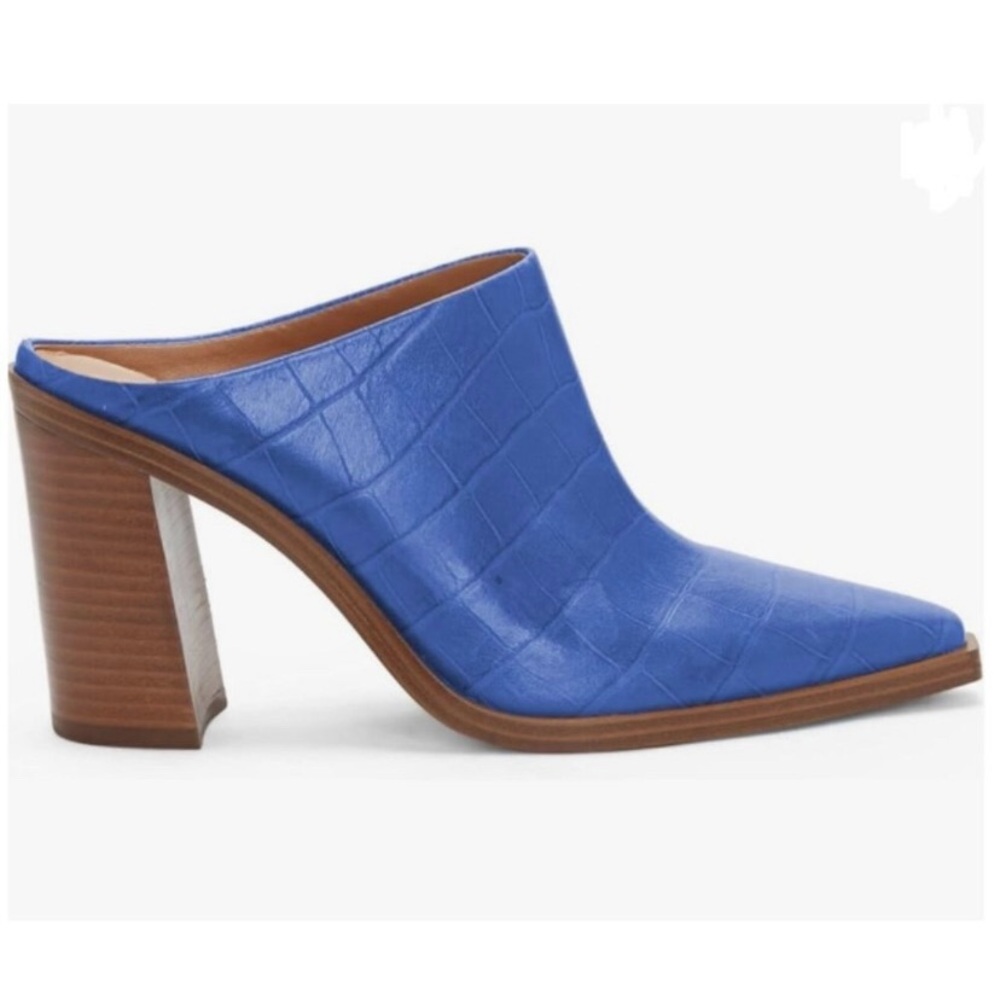 Elegant Blue Croc-Embossed Mules